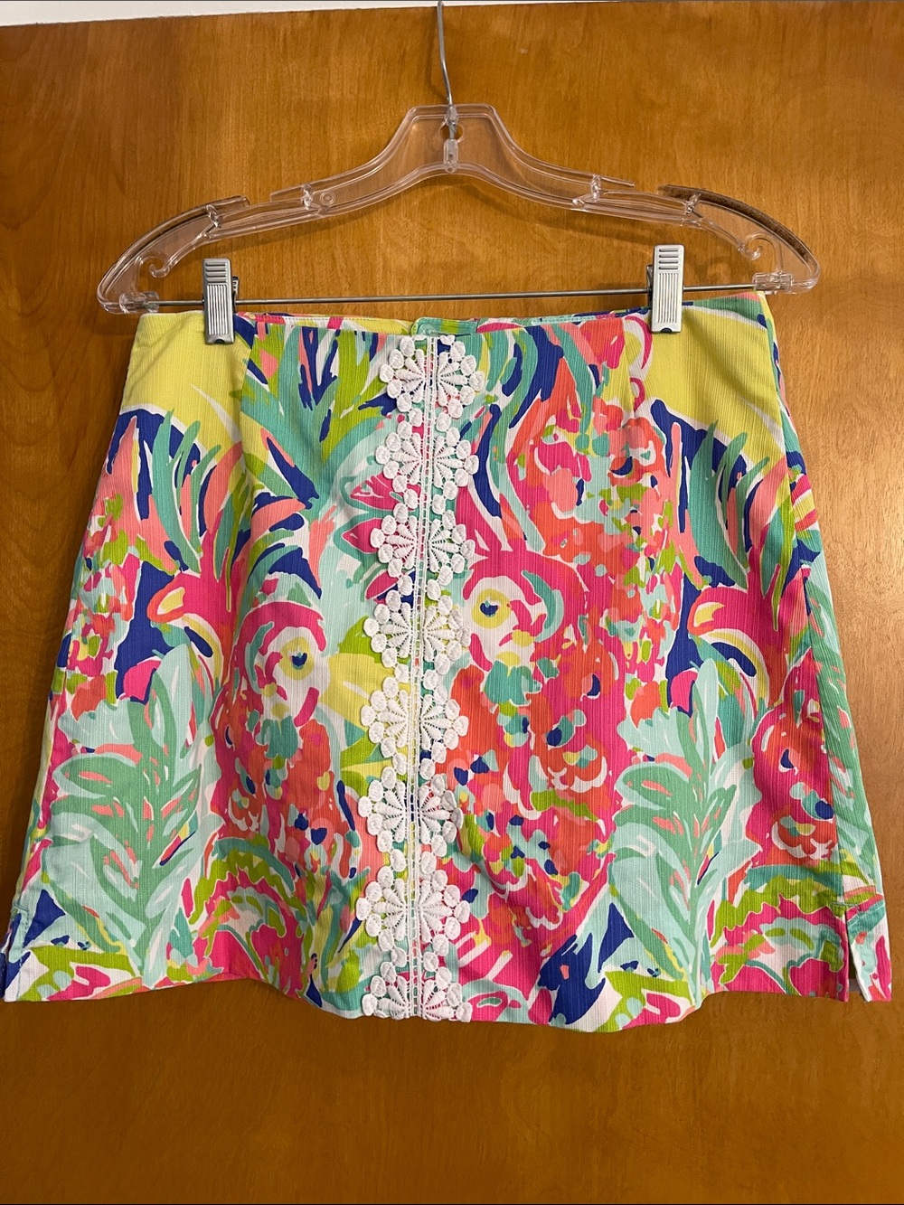 Lilly Pulitzer Multi-Color Floral Skort with White Lace Trim Size 2